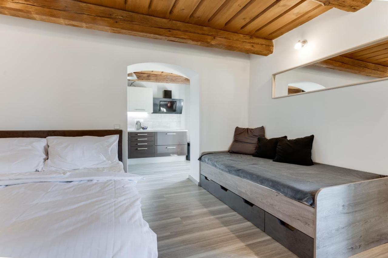 Widtman apartment Praha Bagian luar foto